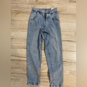 Blue jeans, size 24. Defrost